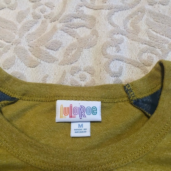 Lularoe Randy Baseball Tee - Picture 3 of 3